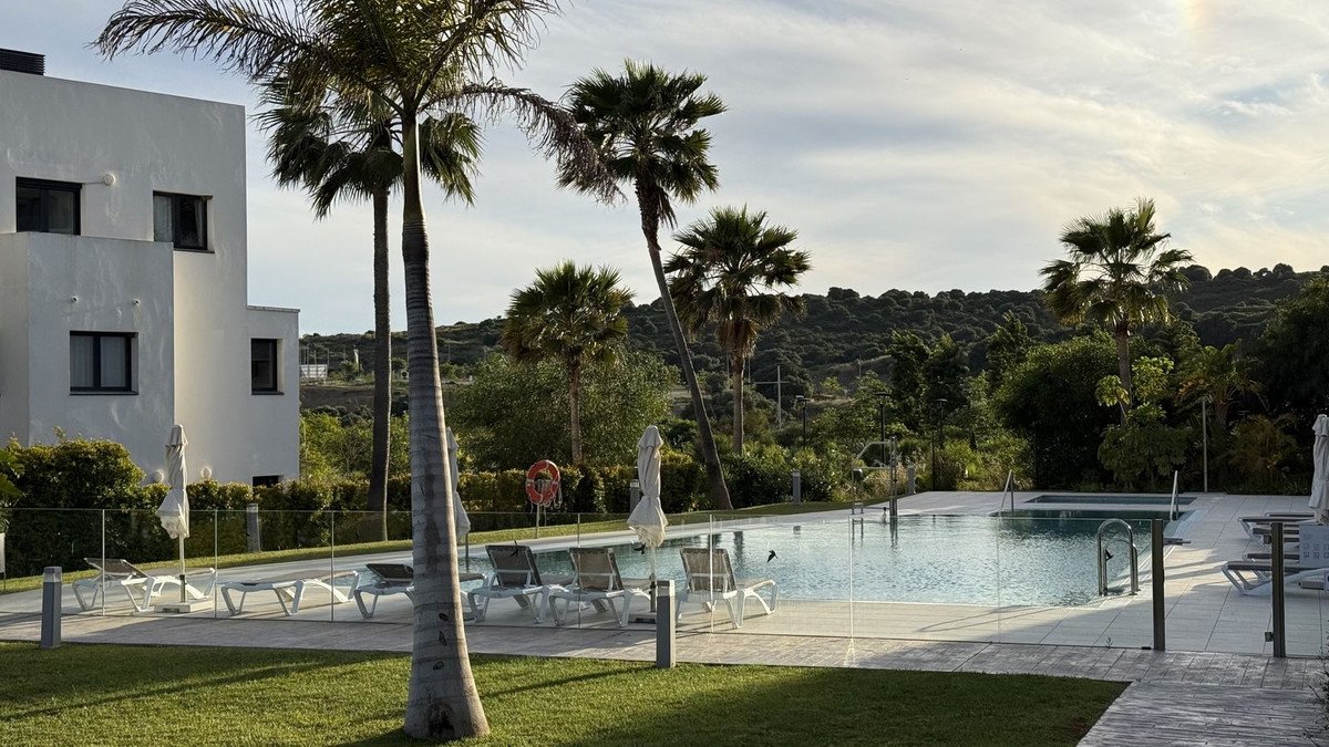 3 Bed Penthouse in Estepona