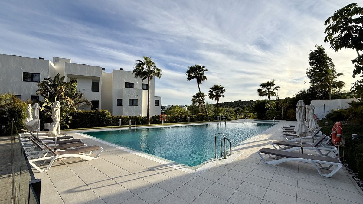 3 Bed Penthouse in Estepona