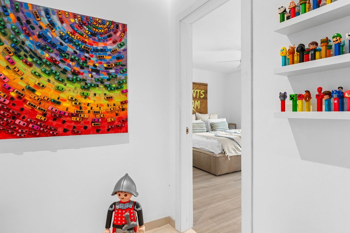 3 Bed Top Floor Apartment in Benahavís