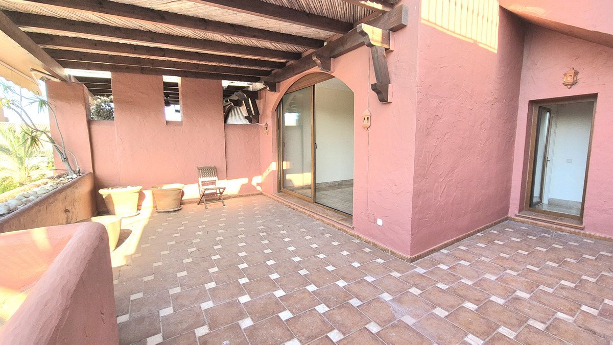 3 Bed Penthouse Duplex in Guadalmina Baja