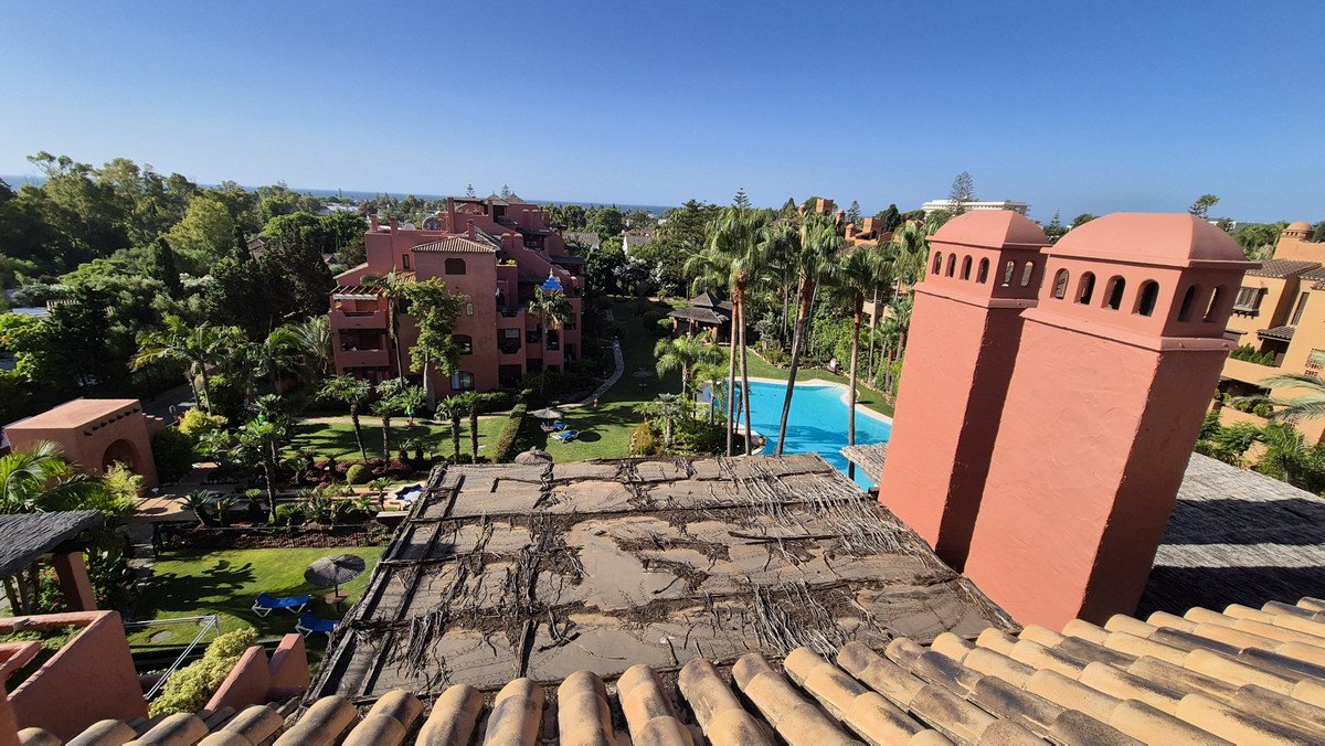 3 Bed Penthouse Duplex in Guadalmina Baja