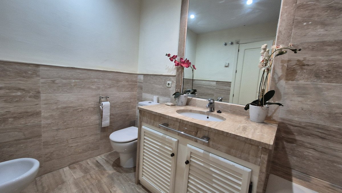 3 Bed Penthouse Duplex in Guadalmina Baja