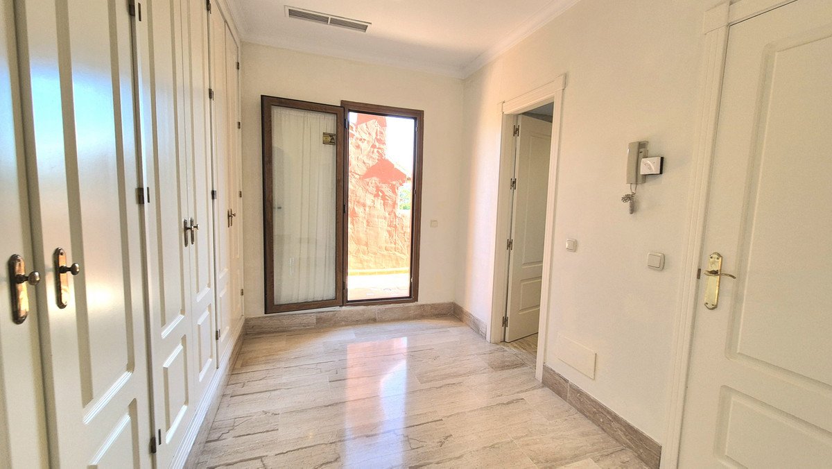 3 Bed Penthouse Duplex in Guadalmina Baja