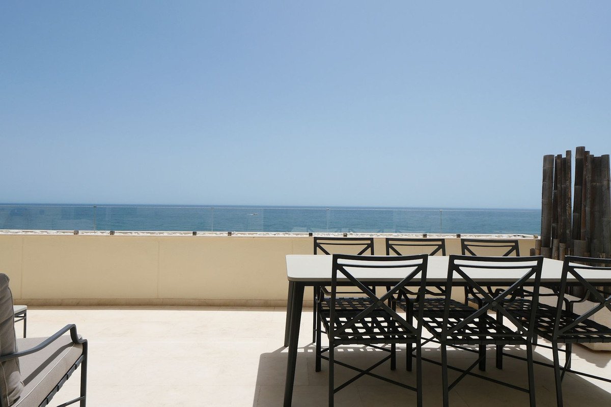 5 Bed Penthouse Duplex in Cabopino