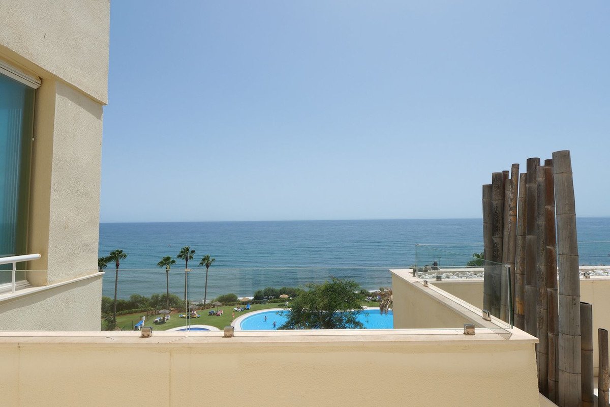 5 Bed Penthouse Duplex in Cabopino