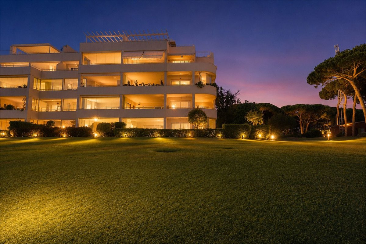 5 Bed Penthouse Duplex in Cabopino