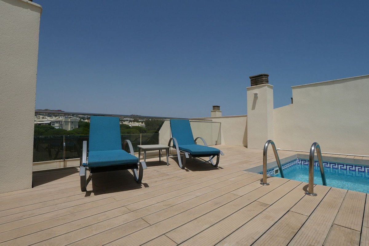 5 Bed Penthouse Duplex in Cabopino