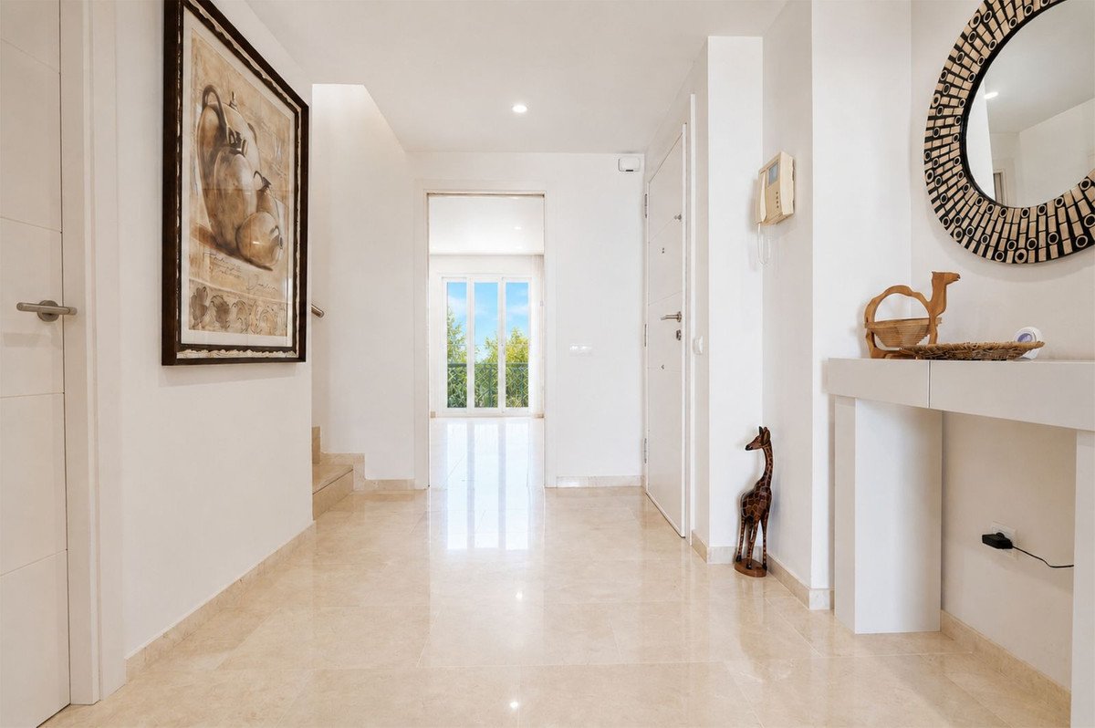 5 Bed Penthouse Duplex in Cabopino