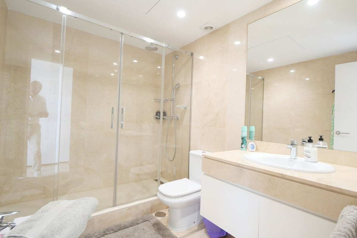 5 Bed Penthouse Duplex in Cabopino