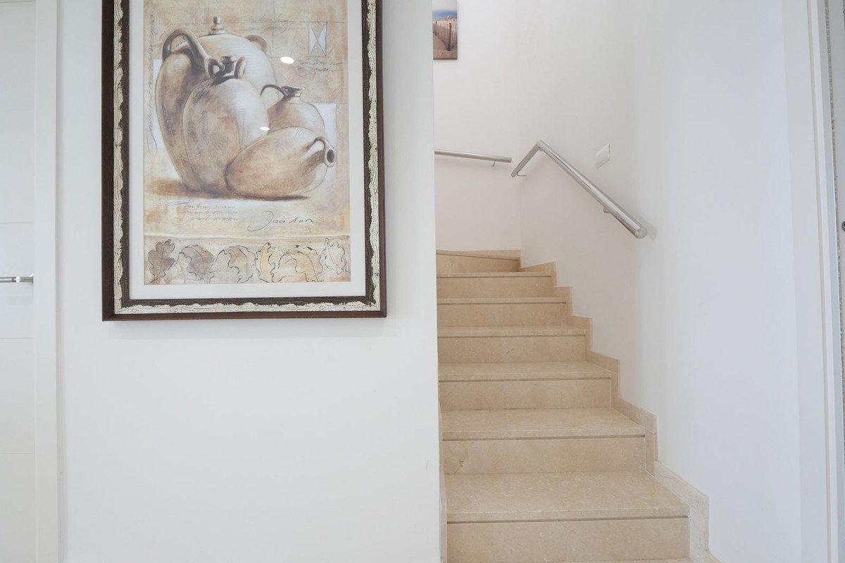 5 Bed Penthouse Duplex in Cabopino