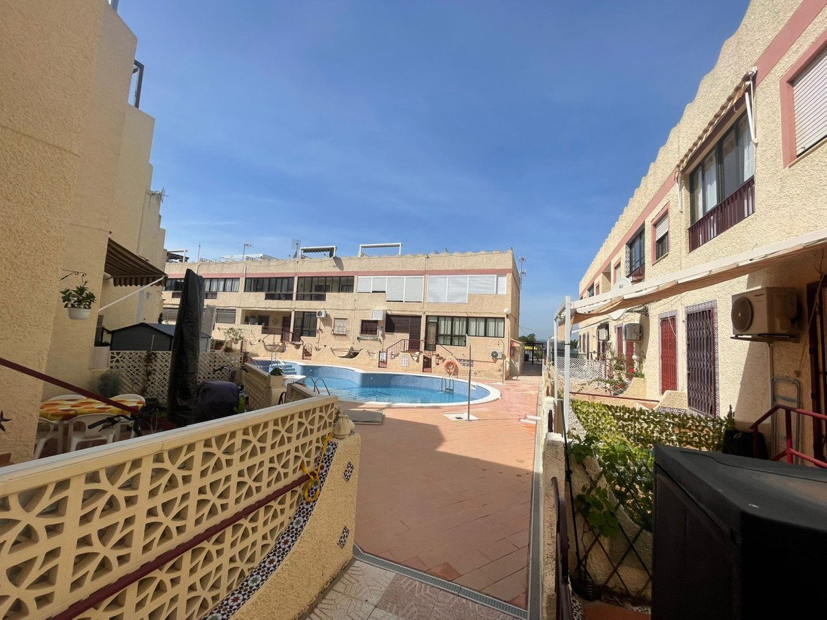 1 Bed Detached Villa in Guardamar del Segura