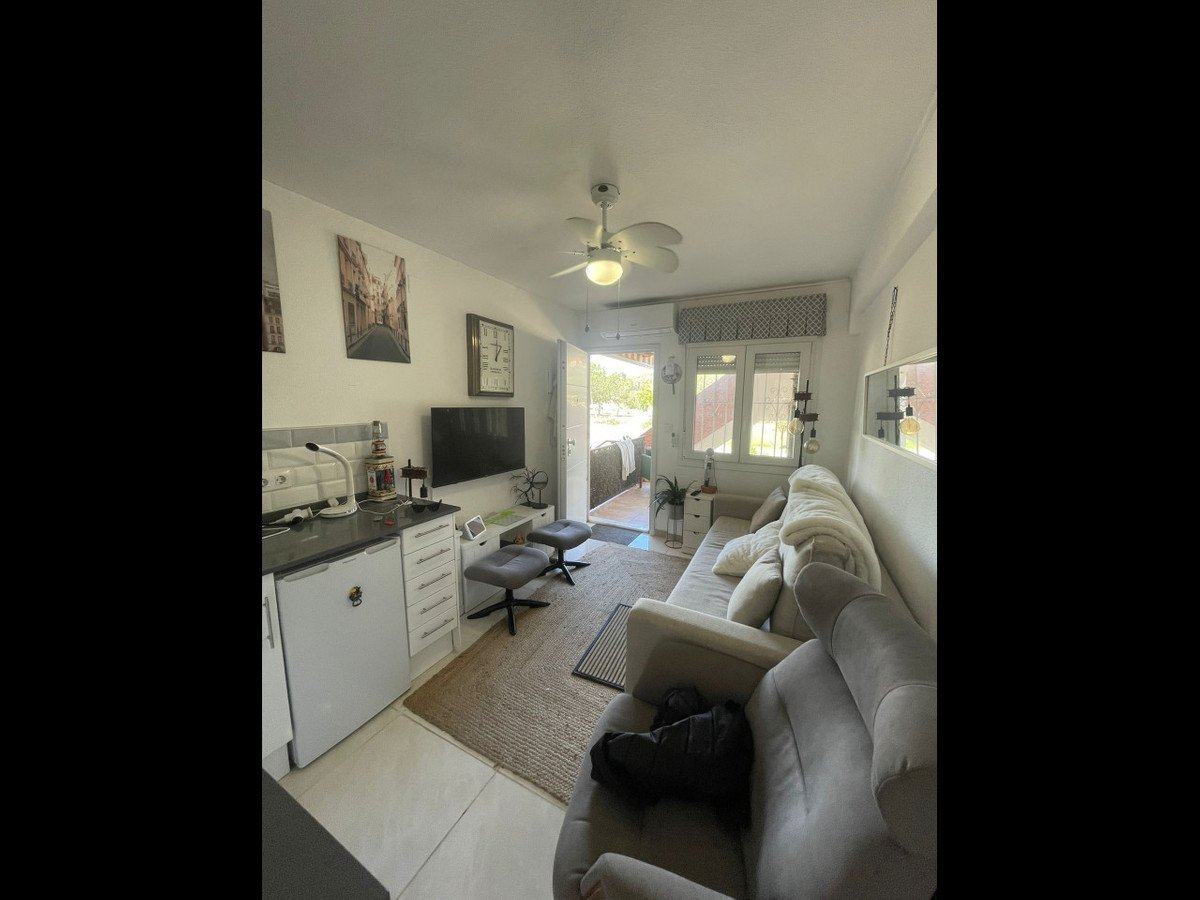 1 Bed Detached Villa in Guardamar del Segura