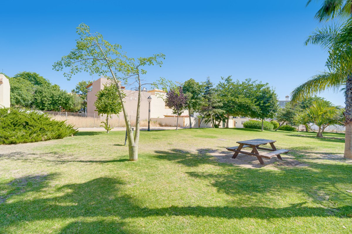 5 Bed Townhouse in Cancelada