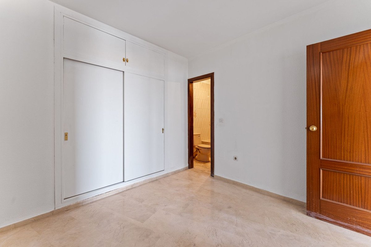 1 Bed Middle Floor Apartment in Mijas