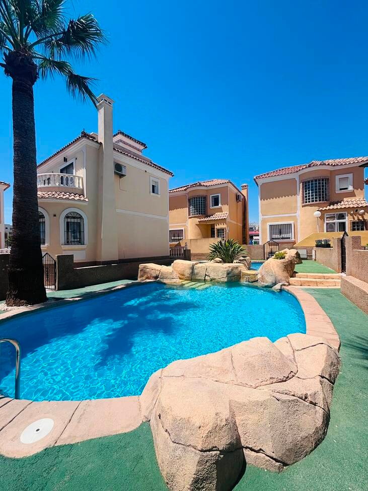 3 Bed Detached Villa in Blue Lagoon