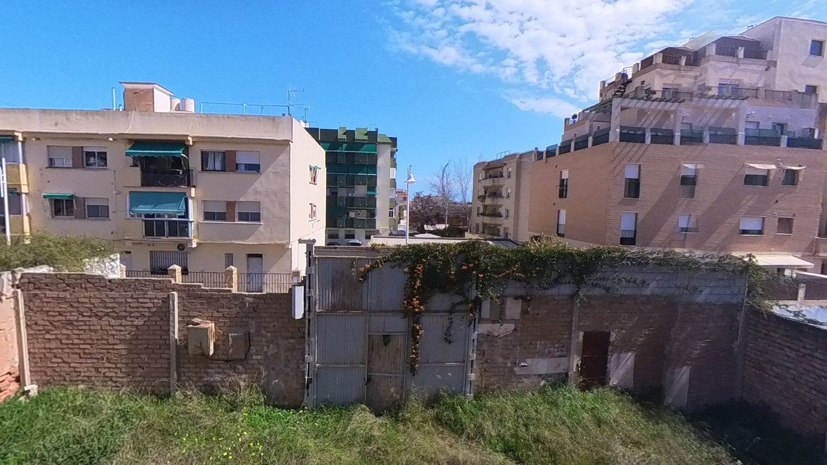 Residential Plot in Teatinos