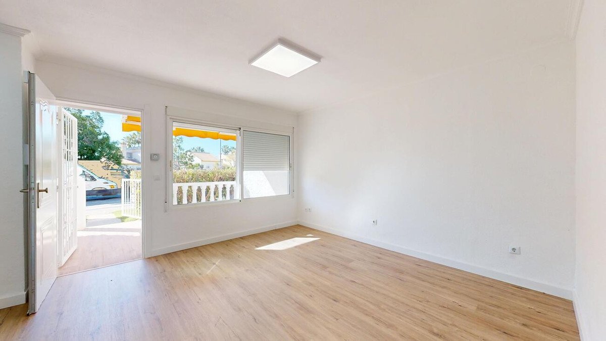 2 Bed Bungalow in Villamartin
