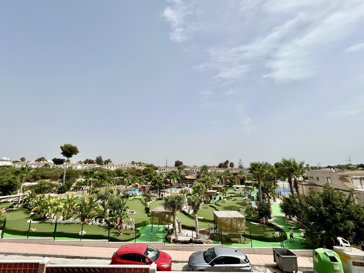 2 Bed Bungalow in Villamartin