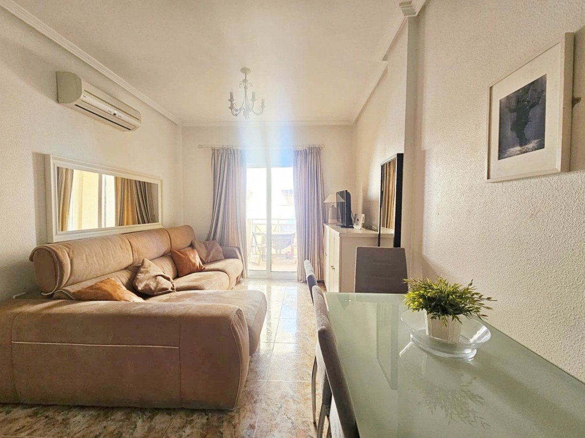 2 Bed Ground Floor Apartment in Orihuela Costa