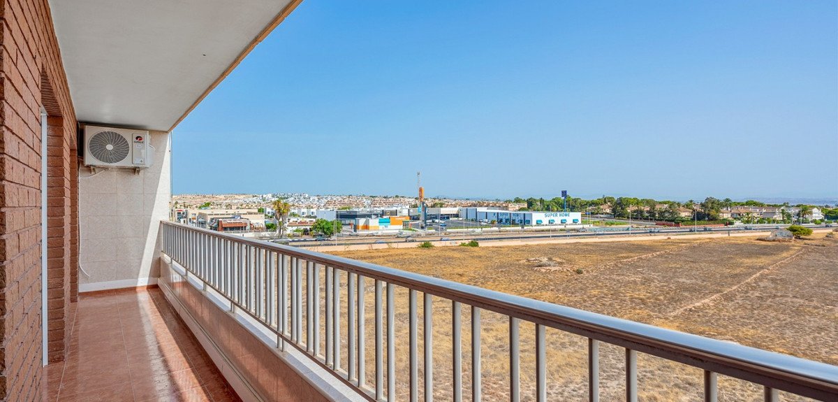 2 Bed Ground Floor Apartment in Punta Prima