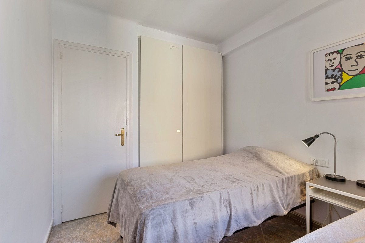 2 Bed Middle Floor Apartment in Los Boliches