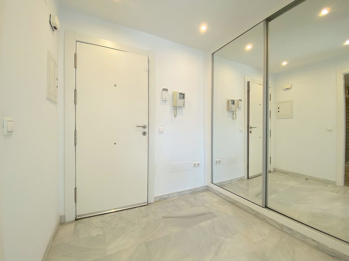 1 Bed Middle Floor Apartment in Fuengirola