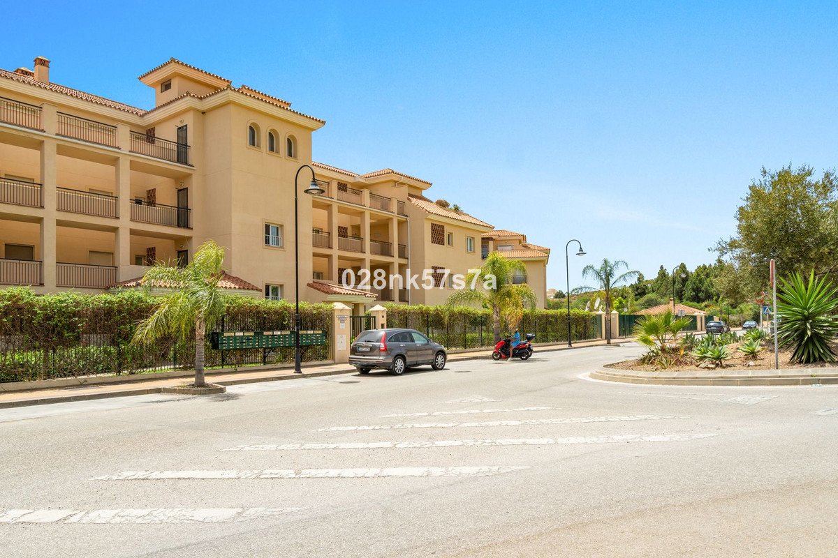 3 Bed Ground Floor Apartment in El Faro
