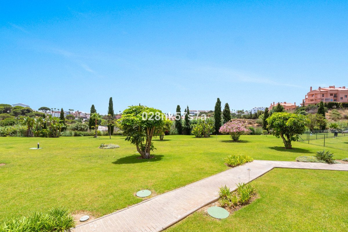 3 Bed Ground Floor Apartment in El Faro