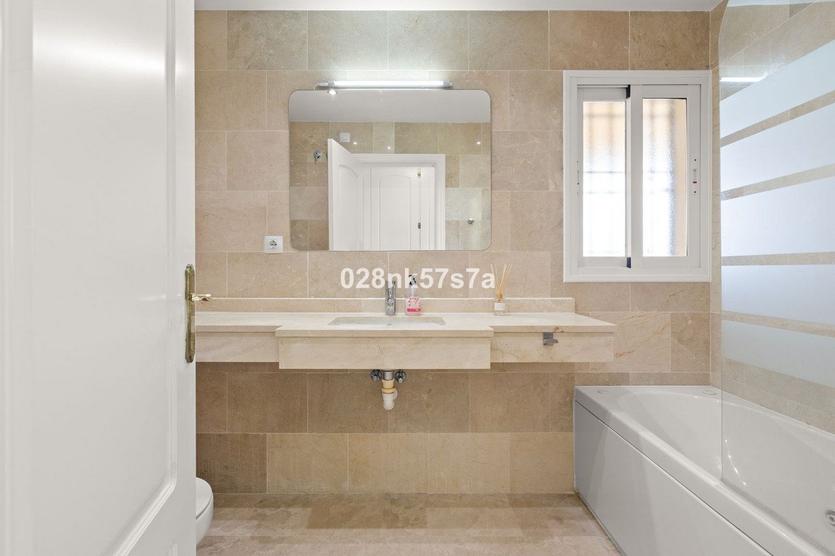 3 Bed Ground Floor Apartment in El Faro