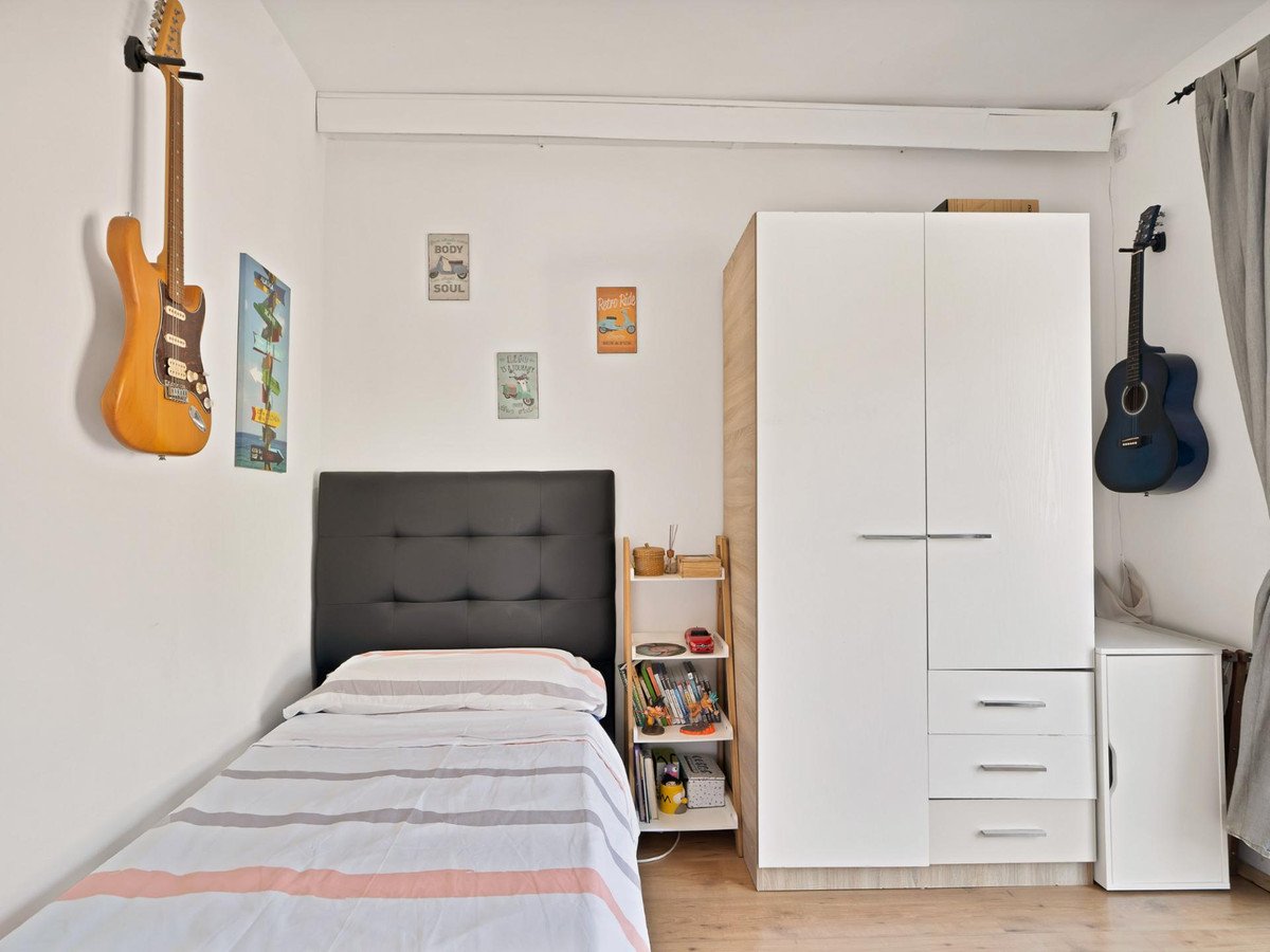 6 Bed Apartment Complex in Ojén