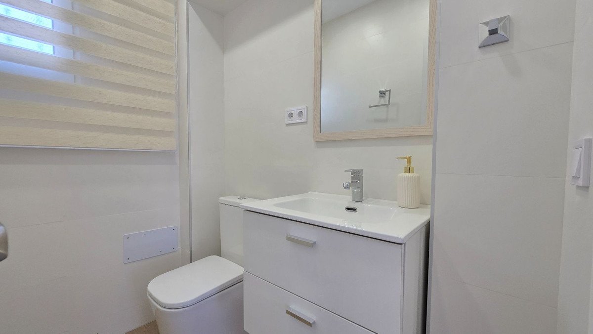 5 Bed Detached Villa in Torremolinos