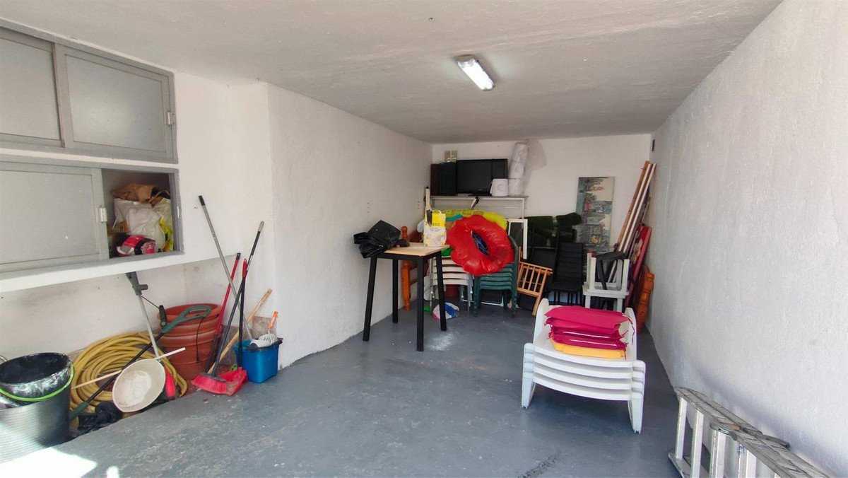 5 Bed Detached Villa in Torremolinos