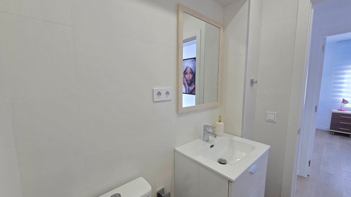5 Bed Detached Villa in Torremolinos