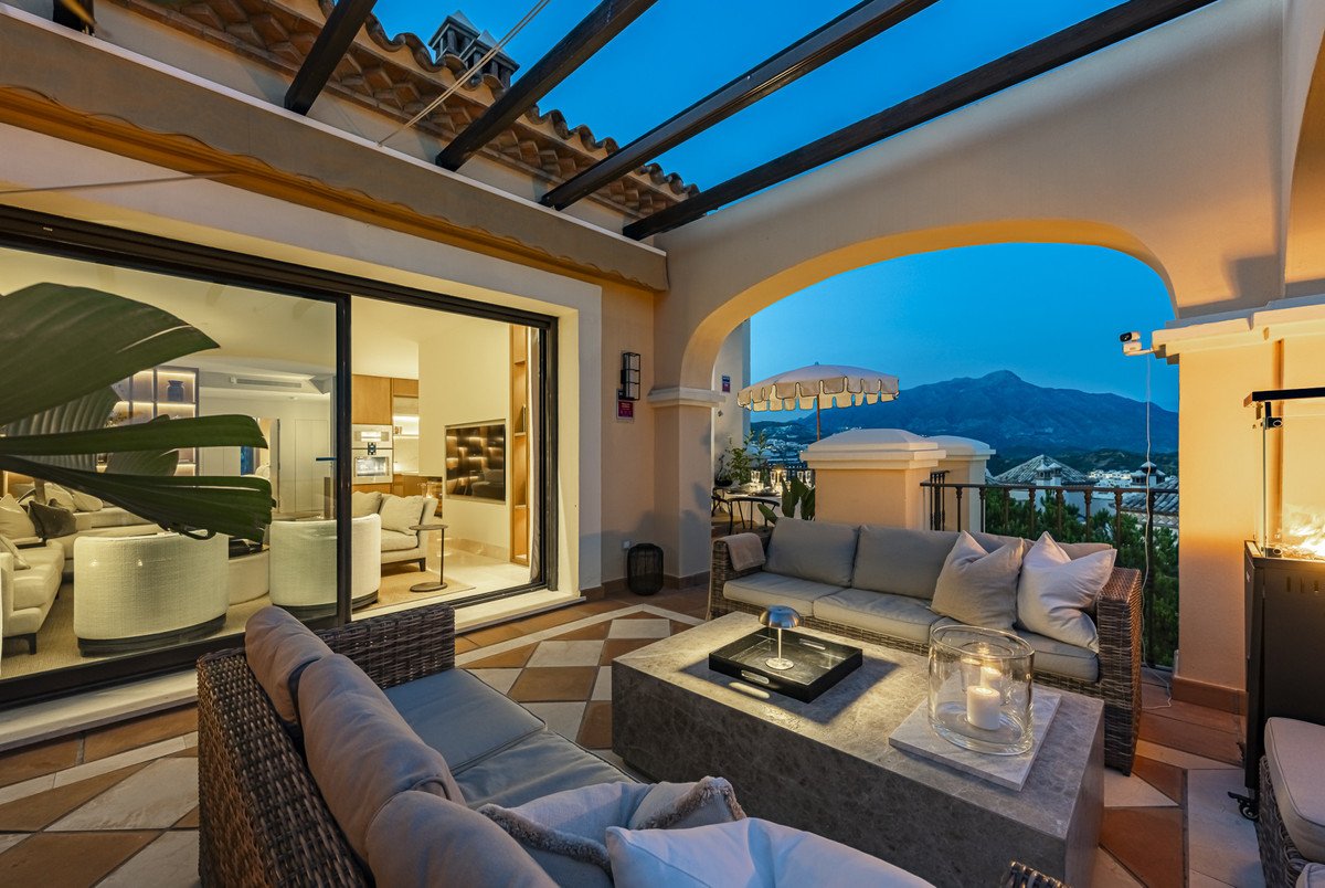 3 Bed Penthouse in La Quinta