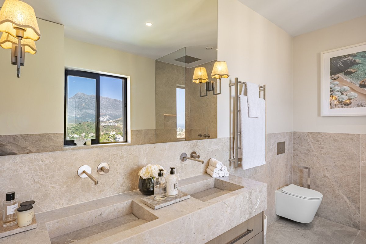 3 Bed Penthouse in La Quinta