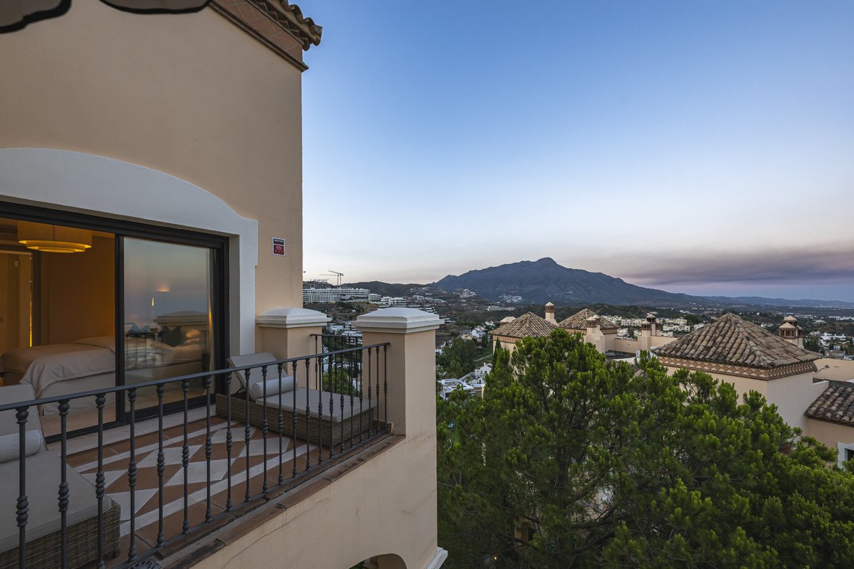 3 Bed Penthouse in La Quinta