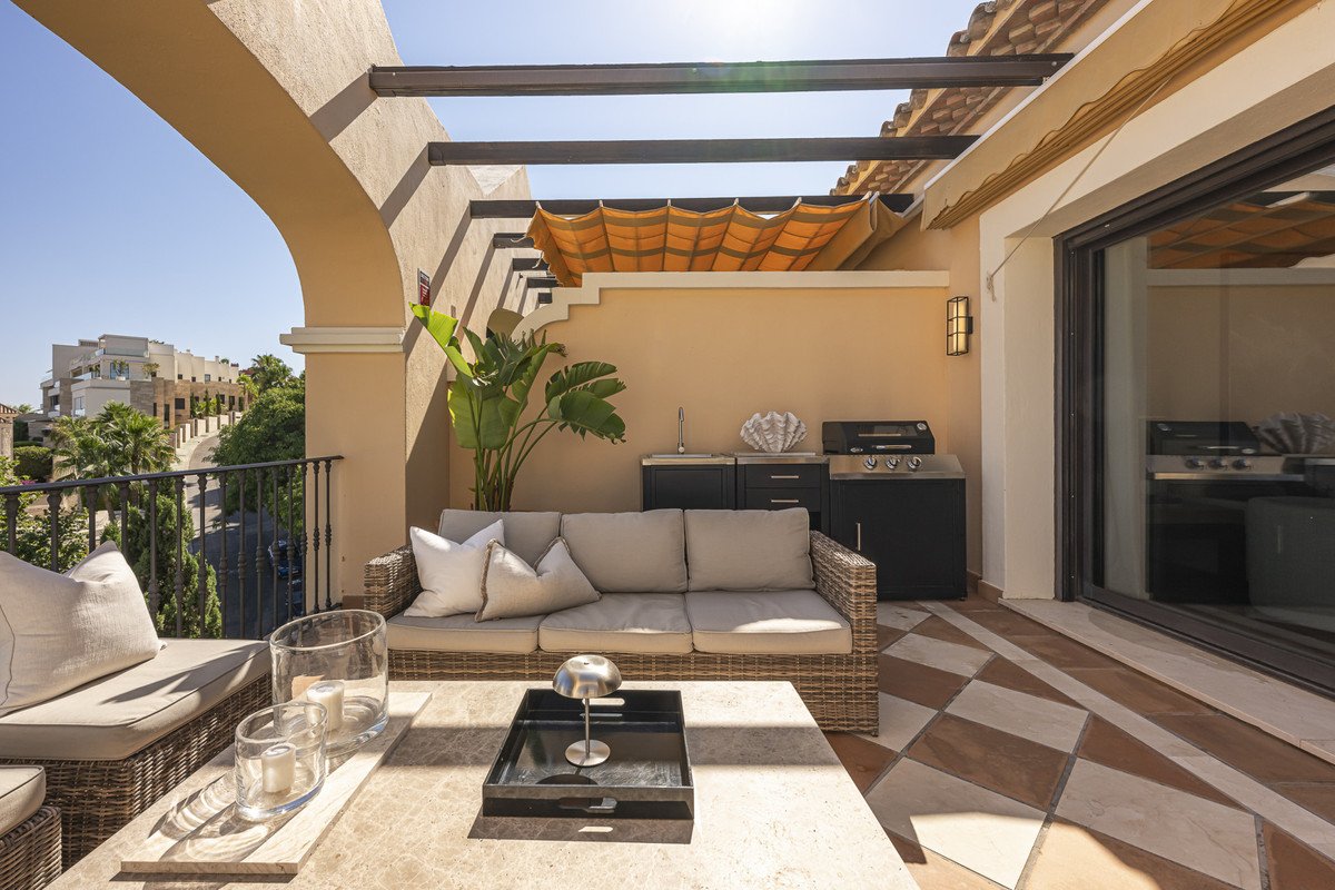 3 Bed Penthouse in La Quinta