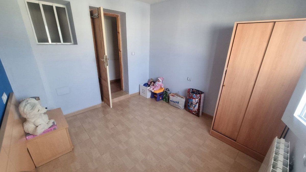 6 Bed Detached Villa in Los Altos