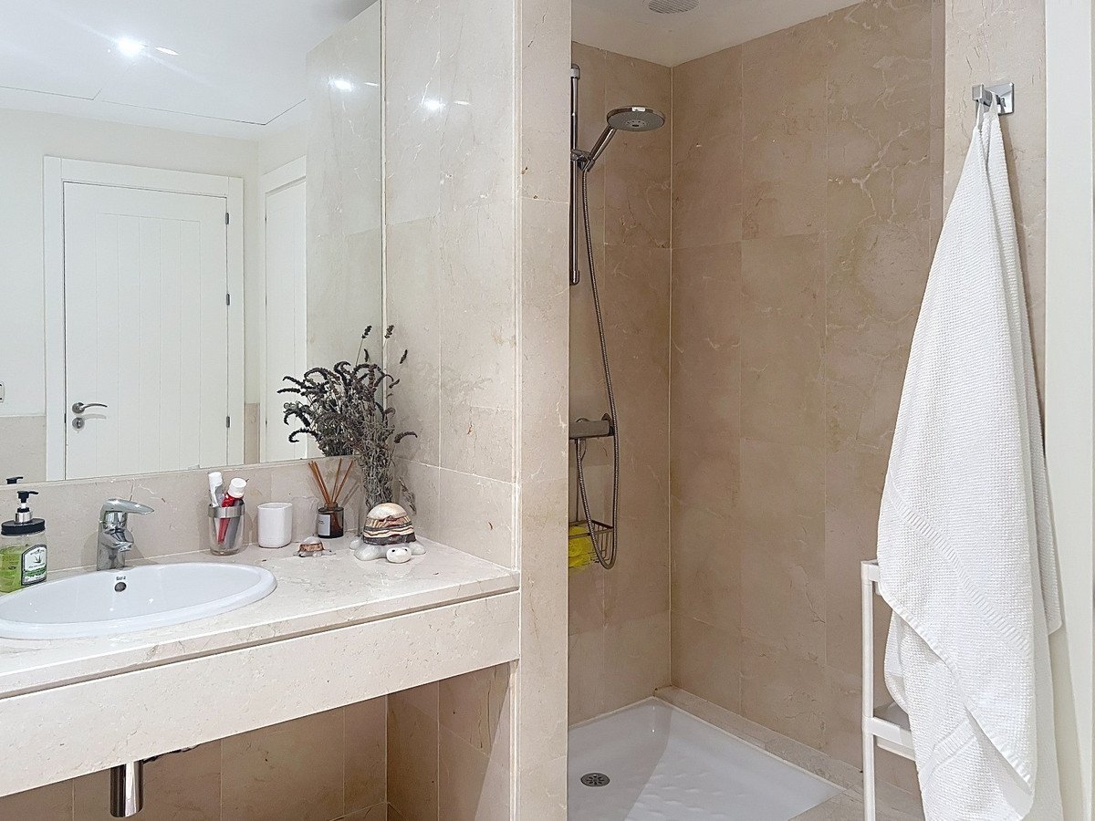 2 Bed Ground Floor Apartment in Manilva