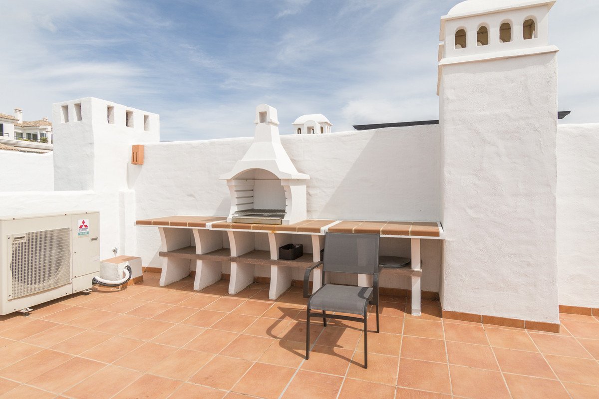 3 Bed Penthouse in Doña Julia