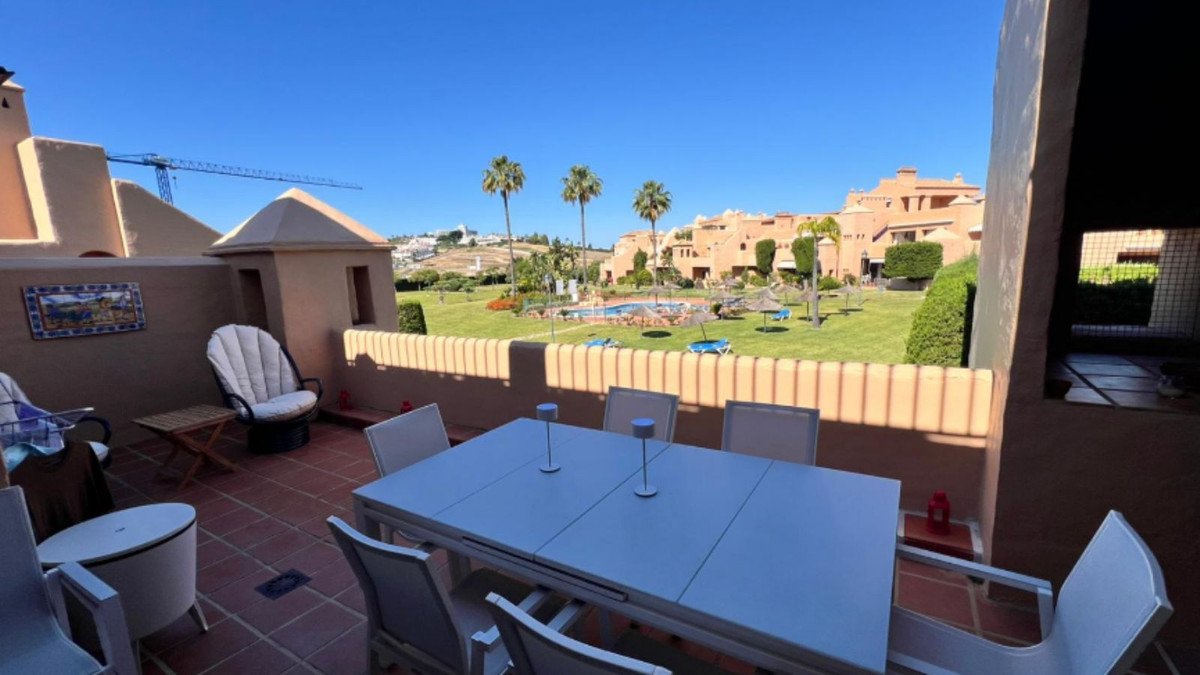3 Bed Penthouse in Bel Air