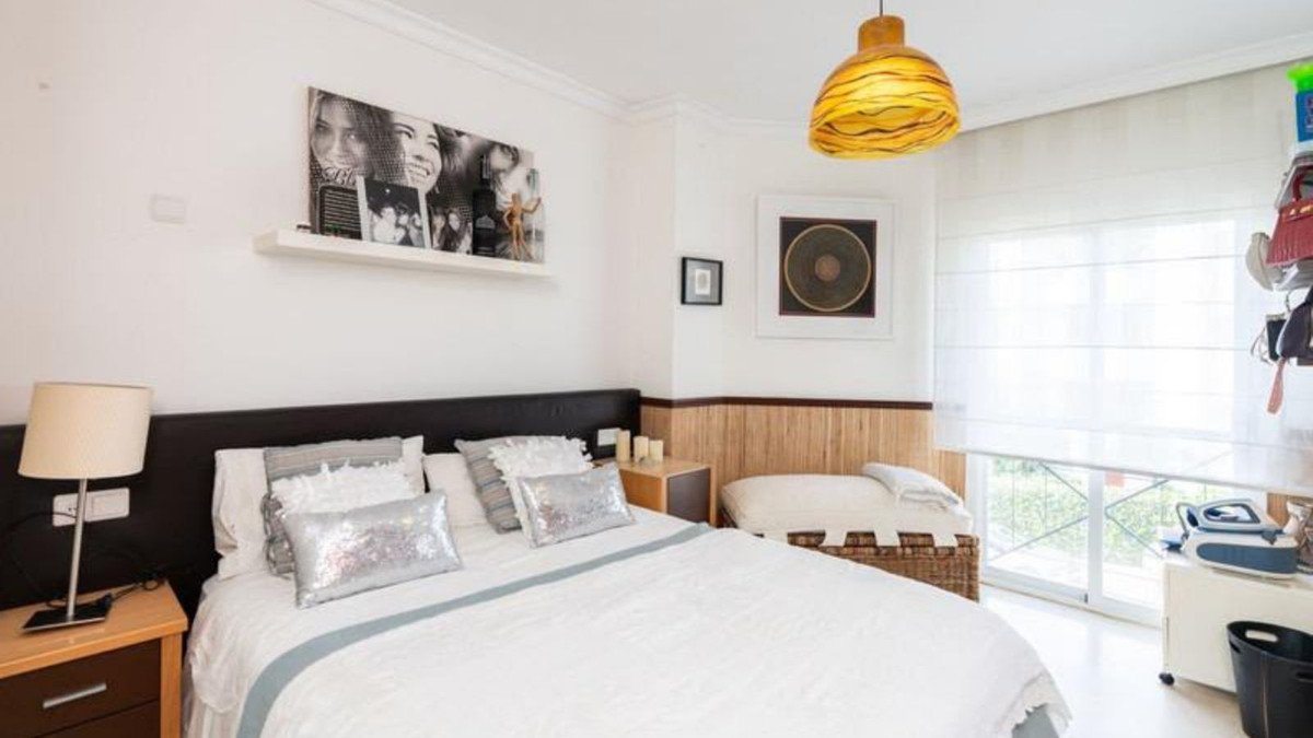 3 Bed Penthouse in Bel Air