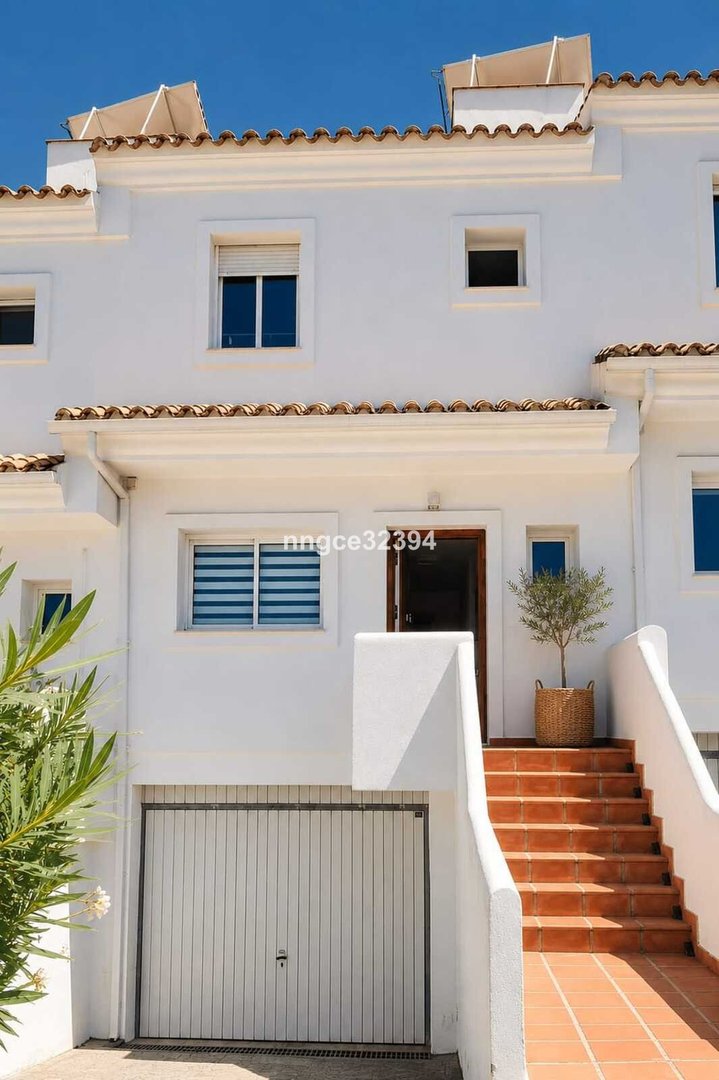 4 Bed Townhouse in New Golden Mile