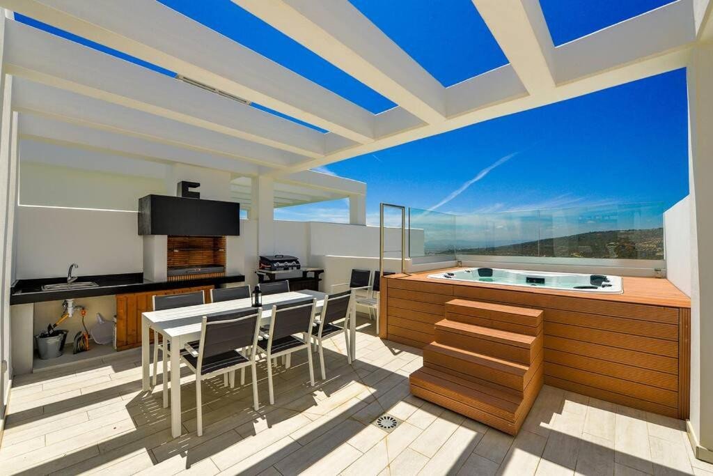3 Bed Townhouse in Manilva