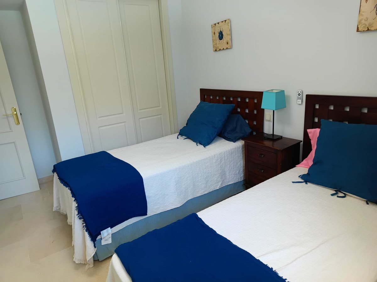 3 Bed Middle Floor Apartment in Sotogrande Marina