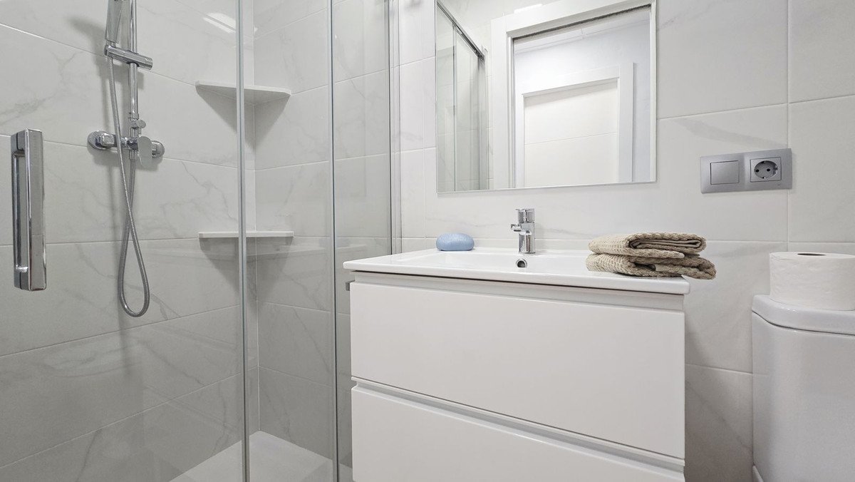 9 Bed Detached Villa in Torre del Mar