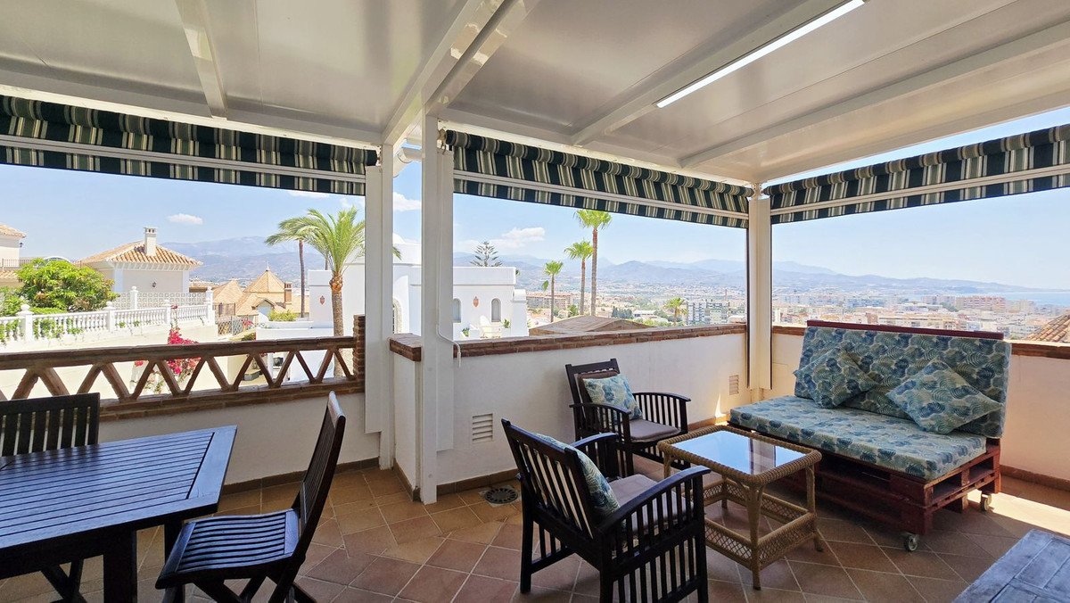 9 Bed Detached Villa in Torre del Mar