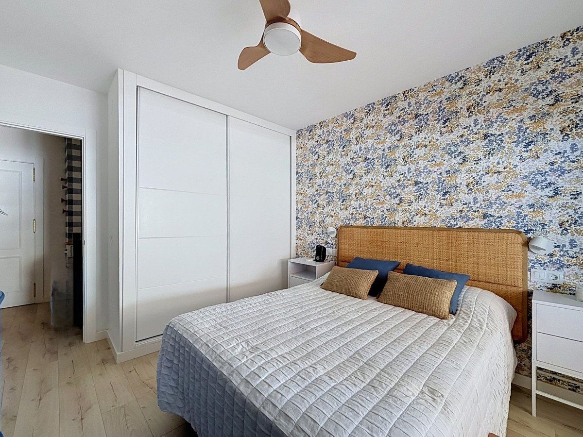 1 Bed Middle Floor Apartment in Algarrobo Costa