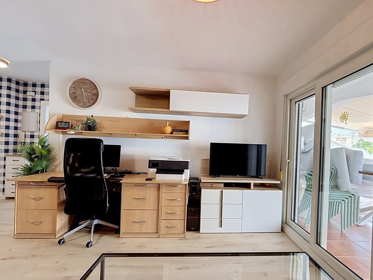 1 Bed Middle Floor Apartment in Algarrobo Costa