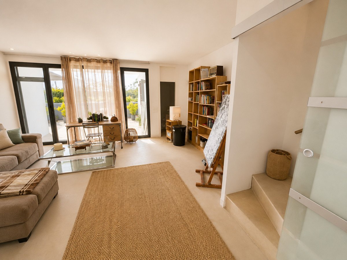 3 Bed Townhouse in San Enrique